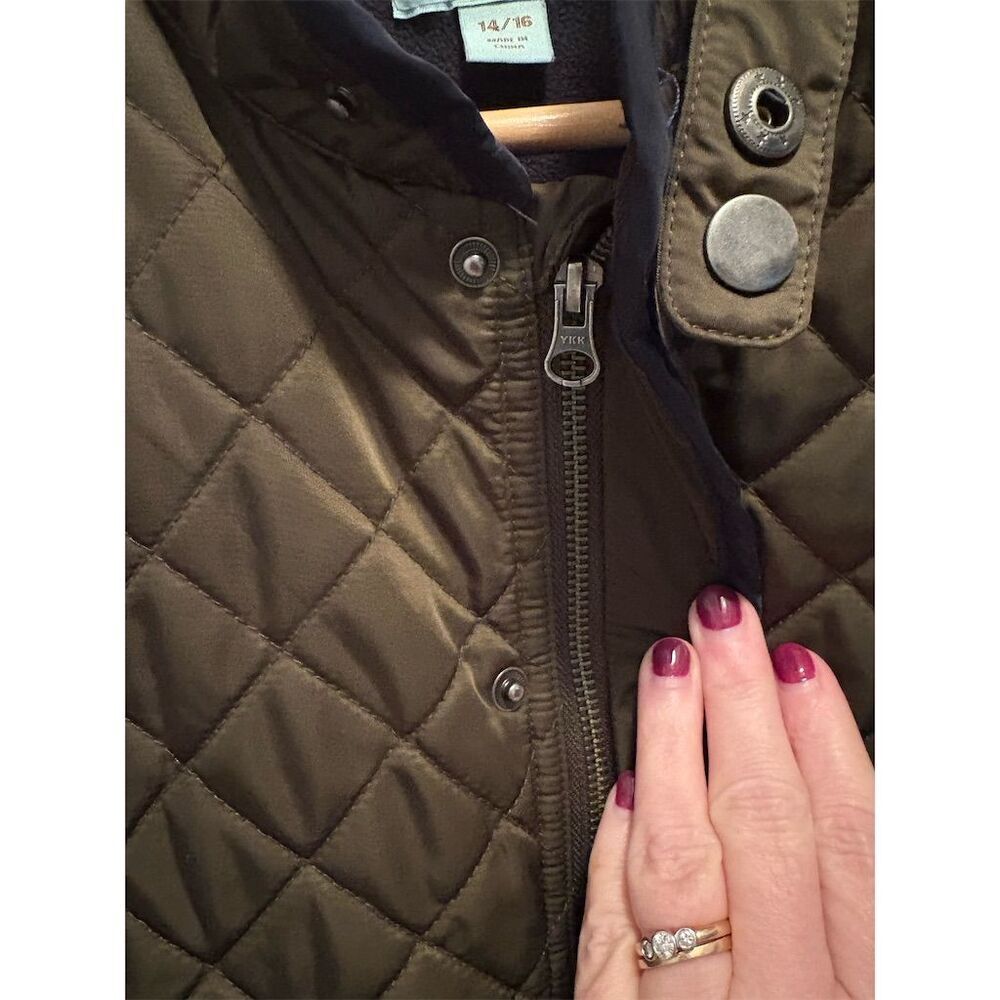 3/$15 Classic  Club Boys Green Quilted Vest Size 12-14 Casual Fall Wear - Picture 3 of 9